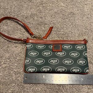 NY Jets Wristlet & Makeup Bag